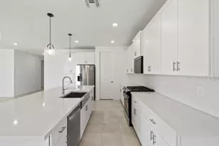 37109 W Montserrat St, Maricopa, AZ 85138 - Photo 9