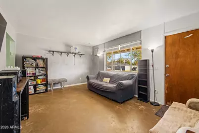 906 E Cinnabar Avenue, Phoenix, AZ 85020 - Photo 5