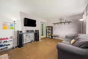 906 E Cinnabar Ave, Phoenix, AZ 85020 - Photo 7