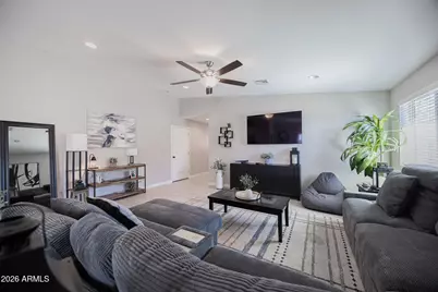 2547 E Illini Street, Phoenix, AZ 85040 - Photo 7
