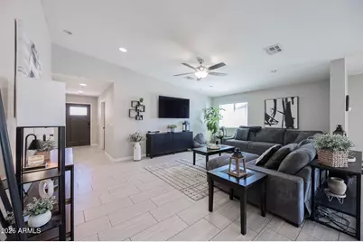 2547 E Illini Street, Phoenix, AZ 85040 - Photo 5