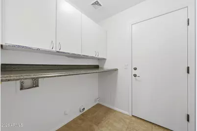 2340 W Goldmine Mountain Drive, San Tan Valley, AZ 85144 - Photo 39