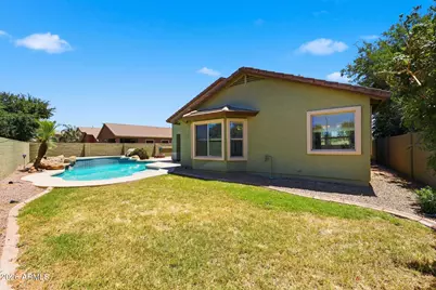 2340 W Goldmine Mountain Drive, San Tan Valley, AZ 85144 - Photo 37