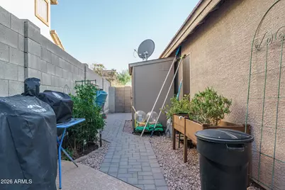 17542 W Rock Ledge Road, Goodyear, AZ 85338 - Photo 31