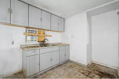 1312 W Sunland Avenue, Phoenix, AZ 85041 - Photo 45
