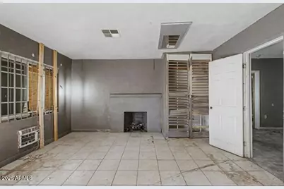 1312 W Sunland Avenue, Phoenix, AZ 85041 - Photo 13