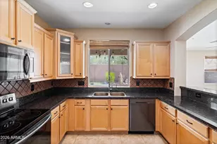 29801 N 71st Dr, Peoria, AZ 85383 - Photo 13