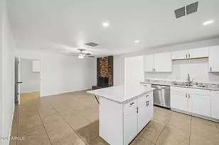9010 W Griswold Rd, Peoria, AZ 85345 - Photo 7