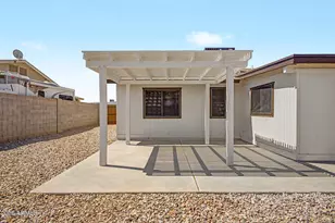 9010 W Griswold Rd, Peoria, AZ 85345 - Photo 33