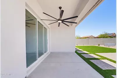 18112 W Bighorn Avenue, Goodyear, AZ 85338 - Photo 15