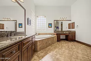 9817 E Winter Sun Dr, Scottsdale, AZ 85262 - Photo 29