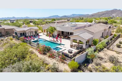 9817 E Winter Sun Drive, Scottsdale, AZ 85262 - Photo 1