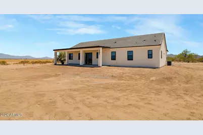 18714 W Beechnut Drive, Buckeye, AZ 85326 - Photo 9
