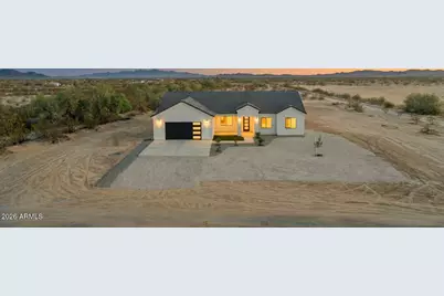 18714 W Beechnut Drive, Buckeye, AZ 85326 - Photo 3