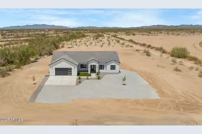 18714 W Beechnut Drive, Buckeye, AZ 85326 - Photo 37