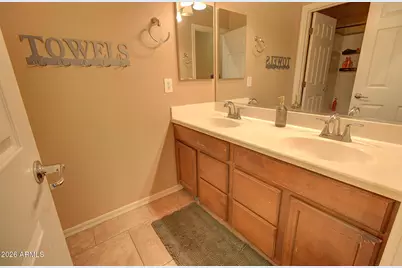 131 E Baja Place, Casa Grande, AZ 85122 - Photo 13