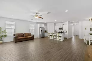13642 W Desert Moon Way, Peoria, AZ 85383 - Photo 9