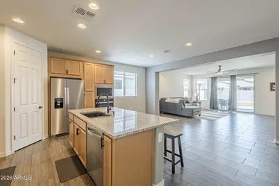 17618 W Medlock Drive, Litchfield Park, AZ 85340 - Photo 11