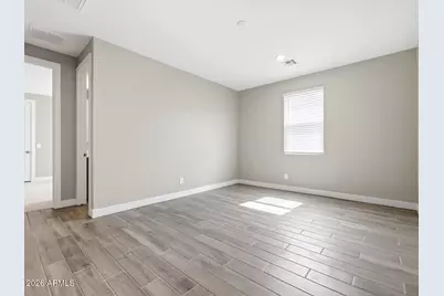 18460 W Loma Lane, Waddell, AZ 85355 - Photo 5