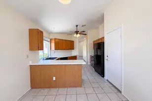 2018 E Windsong Dr, Phoenix, AZ 85048 - Photo 9
