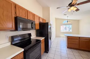 2018 E Windsong Dr, Phoenix, AZ 85048 - Photo 7
