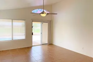 19636 N Coyote Lakes Pkwy, Surprise, AZ 85378 - Photo 7