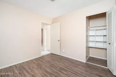 6432 W Grandview Road, Glendale, AZ 85306 - Photo 17
