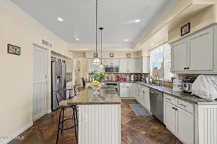 6328 W Tonopah Dr, Glendale, AZ 85308 - Photo 15