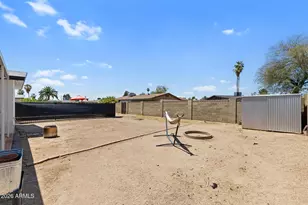 3710 W Caron St, Phoenix, AZ 85051 - Photo 33