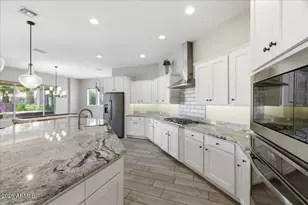 11928 S 181st Ave, Goodyear, AZ 85338 - Photo 13