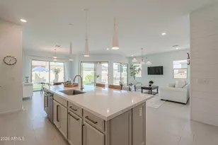 1092 E Nolan Pl, Chandler, AZ 85249 - Photo 11