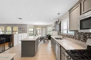 3207 W Molly Ln, Phoenix, AZ 85083 - Photo 1