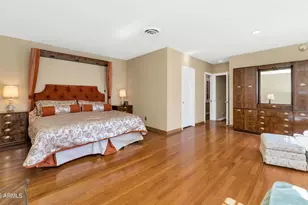 161 E Country Club Dr, Phoenix, AZ 85014 - Photo 19
