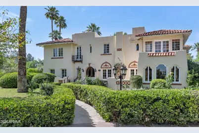 161 E Country Club Drive, Phoenix, AZ 85014 - Photo 1