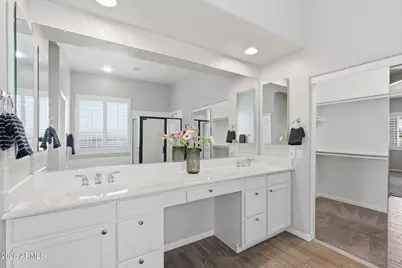 1688 E Lexington Avenue, Gilbert, AZ 85234 - Photo 13