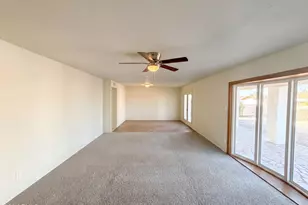 15248 N 53rd Ave, Glendale, AZ 85306 - Photo 9