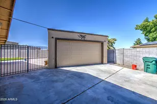 1308 E Hopi Cir, Mesa, AZ 85204 - Photo 41