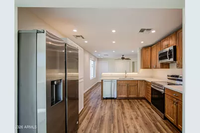 1308 E Hopi Circle, Mesa, AZ 85204 - Photo 11