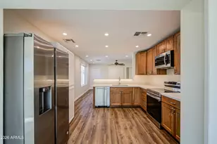 1308 E Hopi Cir, Mesa, AZ 85204 - Photo 11