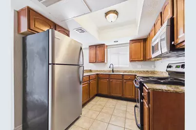 3420 W Danbury Drive #Apt C203, Phoenix, AZ 85053 - Photo 13