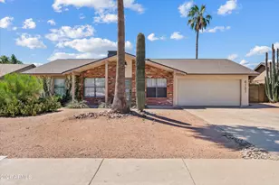 4131 E Ahwatukee Dr, Phoenix, AZ 85044 - Photo 3