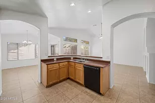 1019 E Windsor Dr, Gilbert, AZ 85296 - Photo 11
