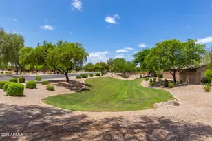 1019 E Windsor Dr, Gilbert, AZ 85296 - Photo 43