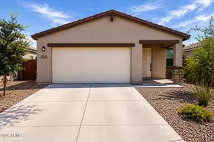 4477 W Greenleaf Dr, San Tan Valley, AZ 85144 - Photo 1