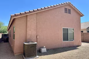3162 W Sunshine Butte Dr, San Tan Valley, AZ 85144 - Photo 19