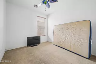 26919 N Gidiyup Trail, Phoenix, AZ 85085 - Photo 25