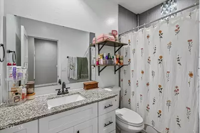 4931 S 11th Place, Phoenix, AZ 85040 - Photo 13