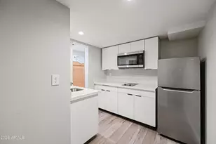3025 N 32nd St, Phoenix, AZ 85018 - Photo 5
