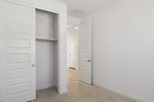 6944 W Straight Arrow Ln, Peoria, AZ 85383 - Photo 5