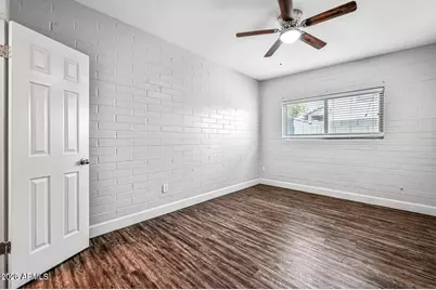 1518 W Colter Street #Apt 5, Phoenix, AZ 85015 - Photo 11